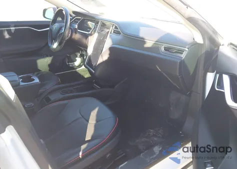 2013 Tesla Model S Performance из США, поврежденный, VIN 5YJSA1CP9DFP20778